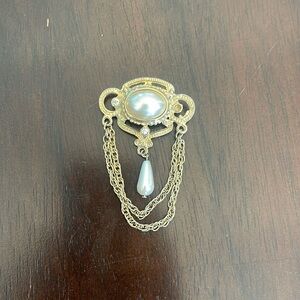 Vintage Broach Pendant